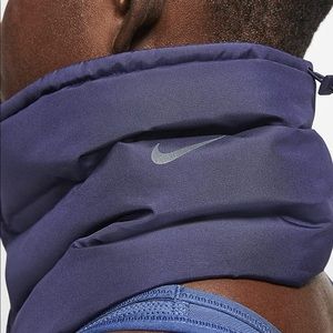 NWOT Blue Nike AeroLoft City Ready Scarf